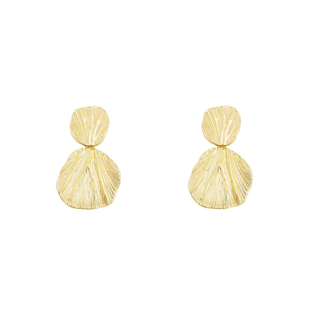 Chic European & American Gold-Plated Metal Earrings: Simple, Cold-Temperament Fashion