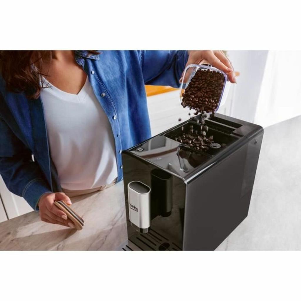 Superautomatický kávovar BEKO CEG 3194 B černý 1,5l