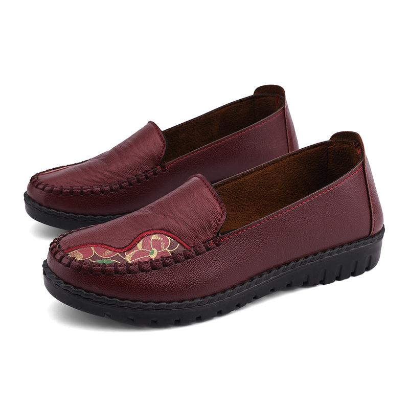 Sommer Damen Freizeitschuhe Leder Damen Ballerinas Slipper Damen Leichte Mokassins Designer Schuhe Mujer