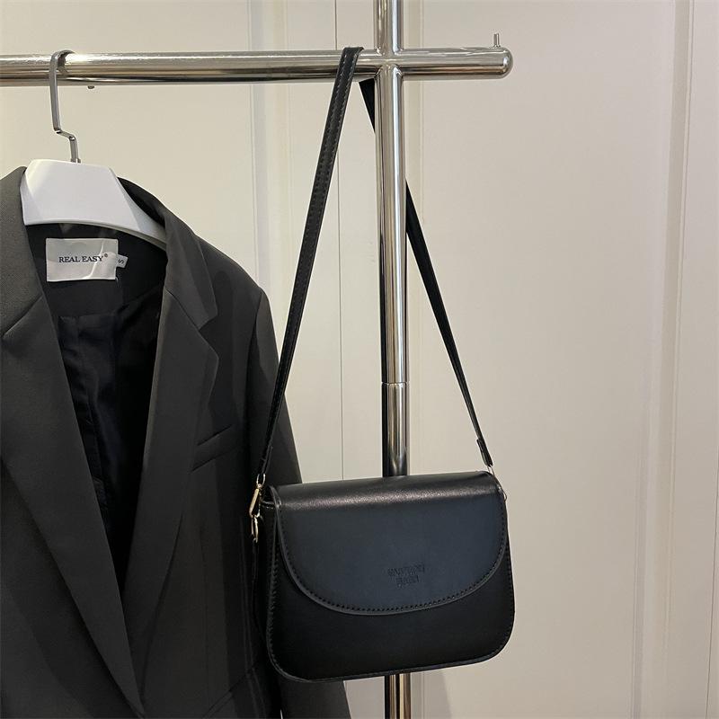 Strukturierte kleine Tasche Damen neue Mode schlichte Messenger kleine quadratische Tasche atmosphärisches Nischendesign Retro Umhängetasche