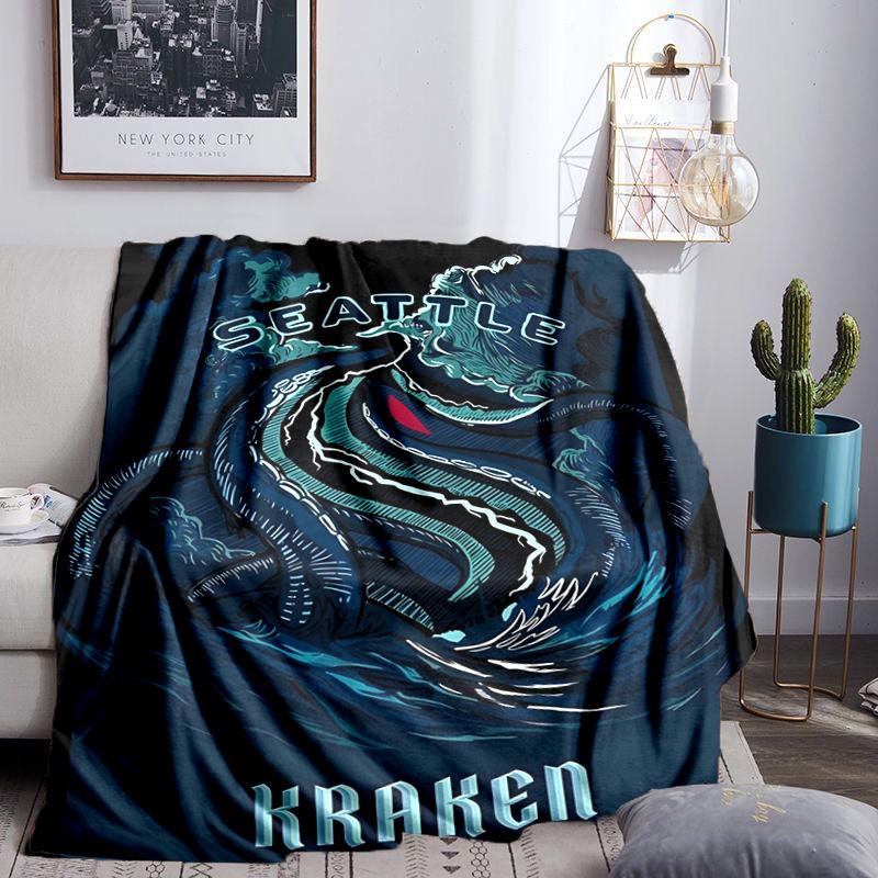 Go Team Kraken! Throws Blanket Flannel Blankets Plush for Couch Bed Gifts for Men Women Travel picnic blanket Christmas fan gifts