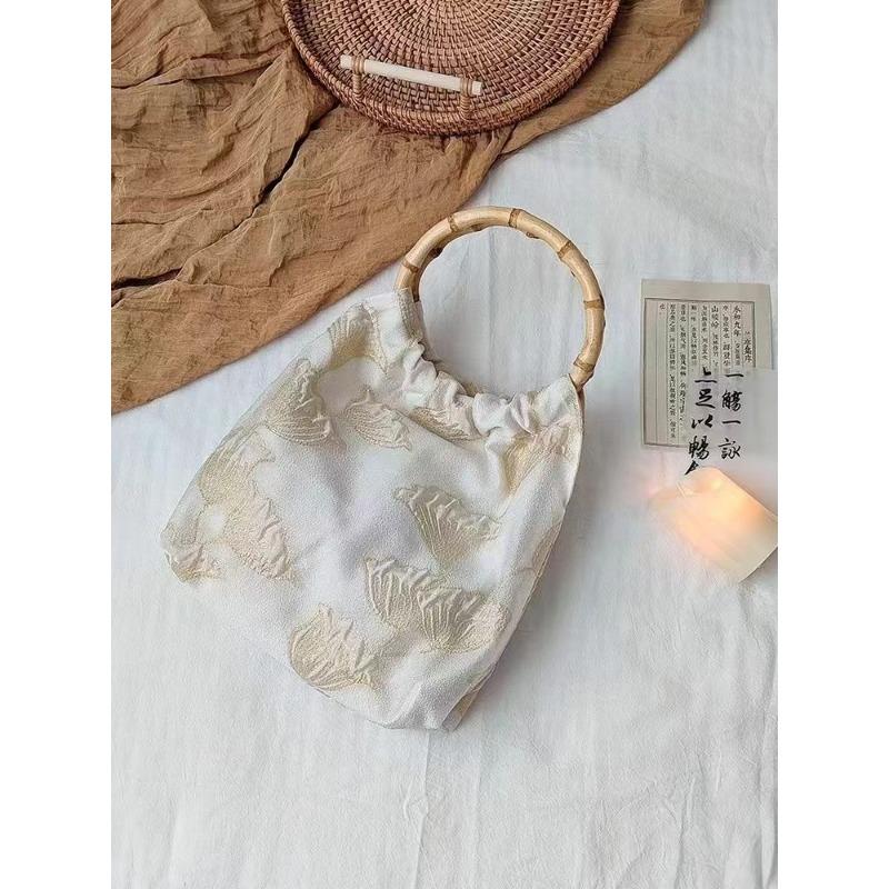 Retro new Chinese style [lotus root broken golden lotus] hand carrying bamboo bag F.Green floating green original niche pure white
