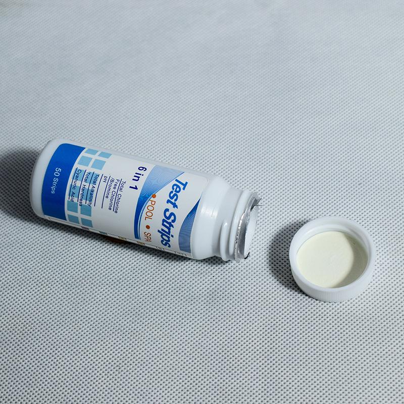 6-in-1 Pool Test Strips: Total Chlorine, pH, Free Chlorine, Alkalinity, Hardness, Cyanuric Acid