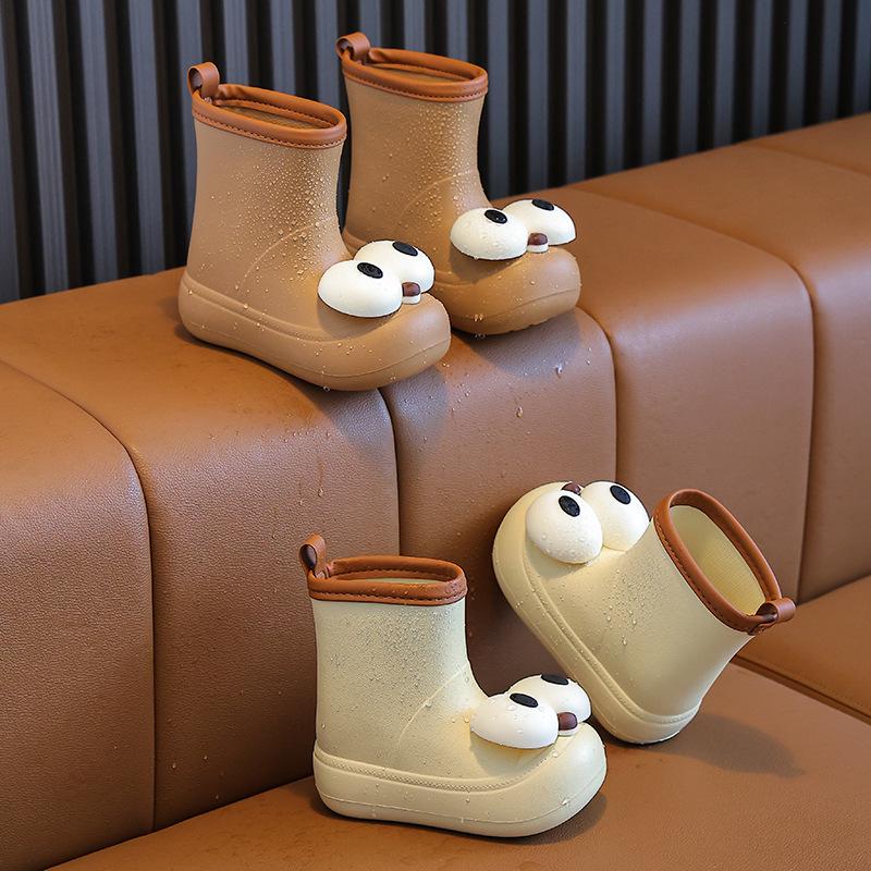 New Hot-Selling Cute Big Eyes Rain Boots for Children - Waterproof, One-Piece Design for All Seasons