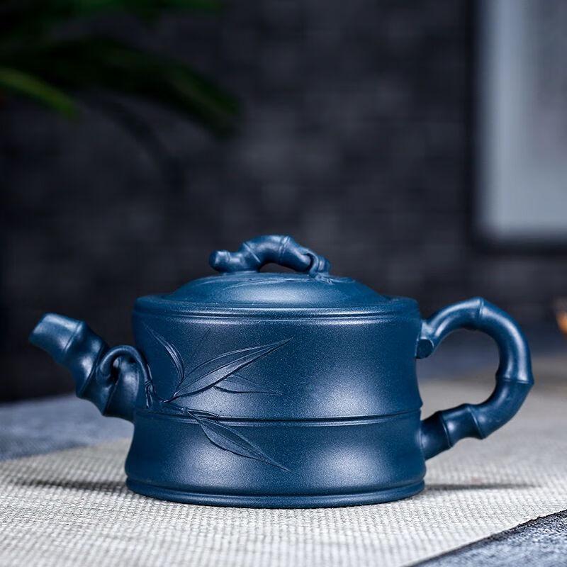 

Yixing Zisha Bamboo Section Teapot