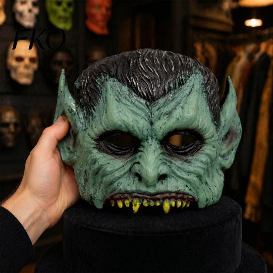 Comfortable Horror Costume Mask Green Vampire Halloween Mask, Half Face with Pointy Ears & Sharp Teeth, Retro Dark Cosplay Distressed Party