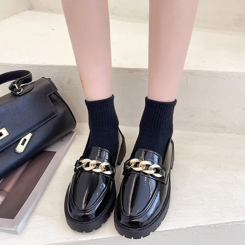 2025 new chain loafers women's one-pedal platform British style jk small leather shoes women's patent leather fashion shoes