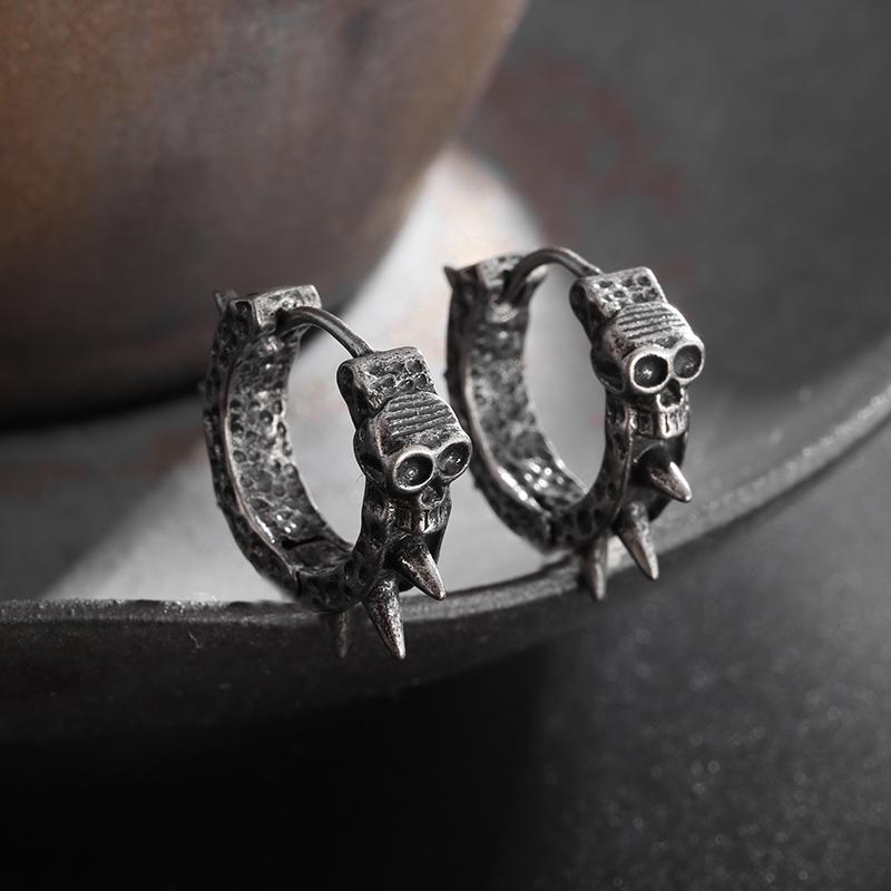 Retro Gothic Skull Rivet Earrings Men s Personalized Punk Hip Hop Rock Party Halloween Jewelry Accessories