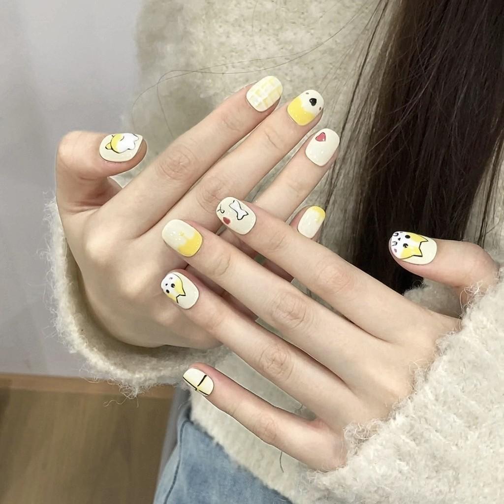 Short Round Fake Nail With Glue Cute Corgi Dog Funny Yellow Short Acrylic Press on Artificial Fake nails Reusable Nails