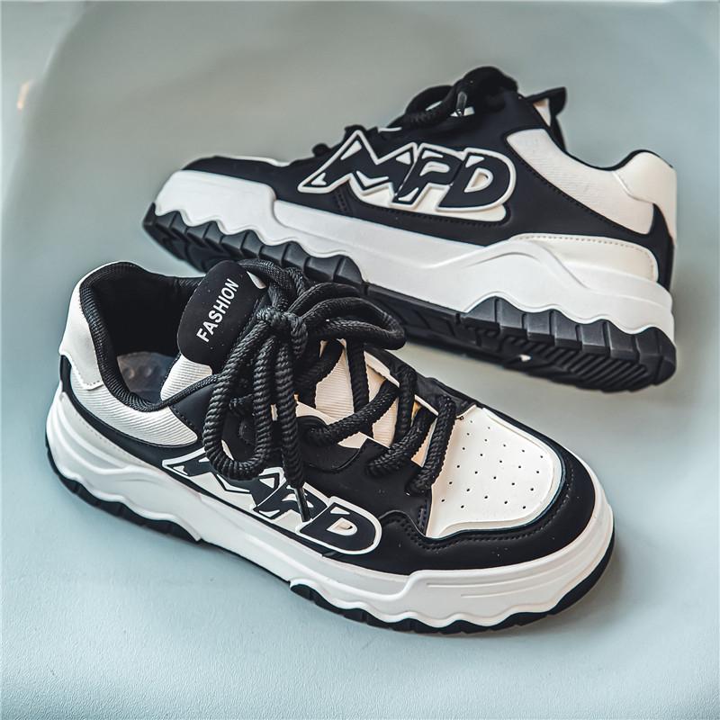 Men's Run Sneaker Thick-soled Youth Casual Cricket Shoes Male Fashion Trend Board Comfort Skateboard Shoes Outdoor Walking Shoe