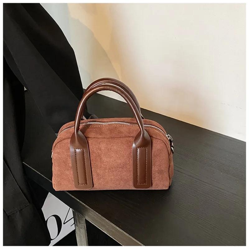 Portable Retro Bowling Bag for Women  Velvet Crossbody Pillow Bag  High End  New