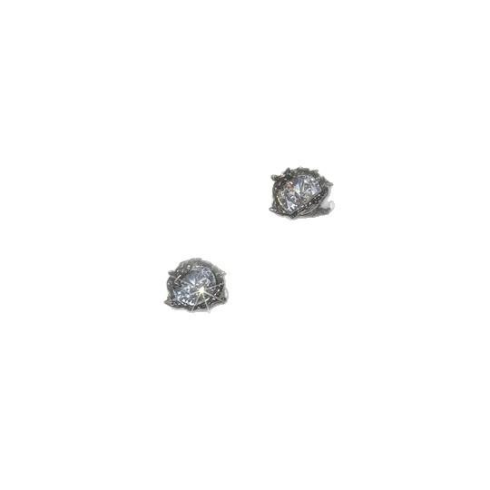 

New light luxury European and American style simple niche stud earrings exquisite personality versatile high sense earrings ear jewelry серебряный