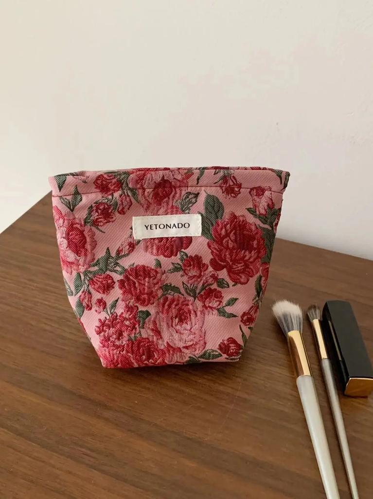 INS Style Vintage Flowers Cosmetic Bag Portable Hand Cosmetic Bag Travel Out Toiletries Storage Bag Makeup Tools Storage Pouch