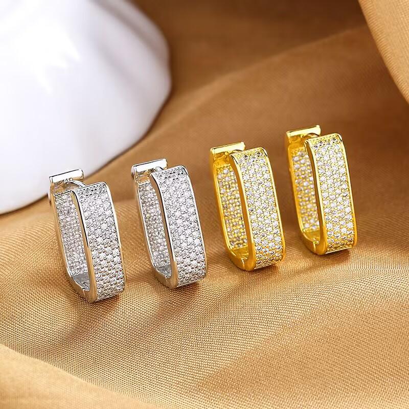 Korean Fashion Paved CZ Hoop Earrings for Women Metal Silver Color/Gold Color Simple Versatile Girls Earrings Hot