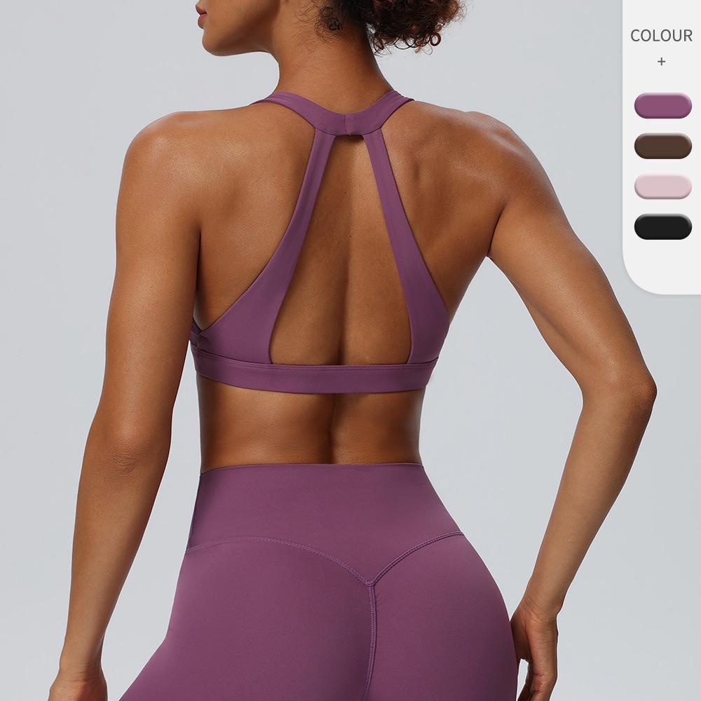 Women's Breathable Quick-Dry Halter Sports Bra with Chest Pads for Yoga and Fitness