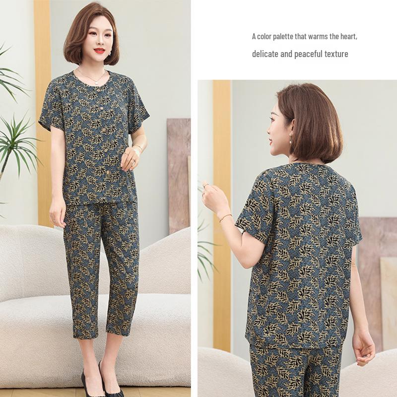 Mom's Fashionable Summer Short-Sleeve Set: Stylish Cardigan Top, Cool Two-Piece Outfit for Middle-Aged and Elderly Women.