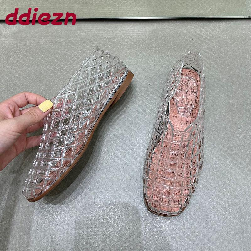 Fashion New In 2025 Spring Summer Ladies Flats Slip On Shoes Casual Female Slides Shallow Fashion Transparent Women Flats With Shoes