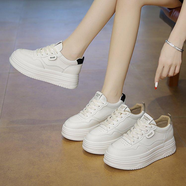 Leather White Shoes Female Inner Height Increase 7CM Small 2025 Spring New Versatile Thick Baseplate Shoes Casual Sports
