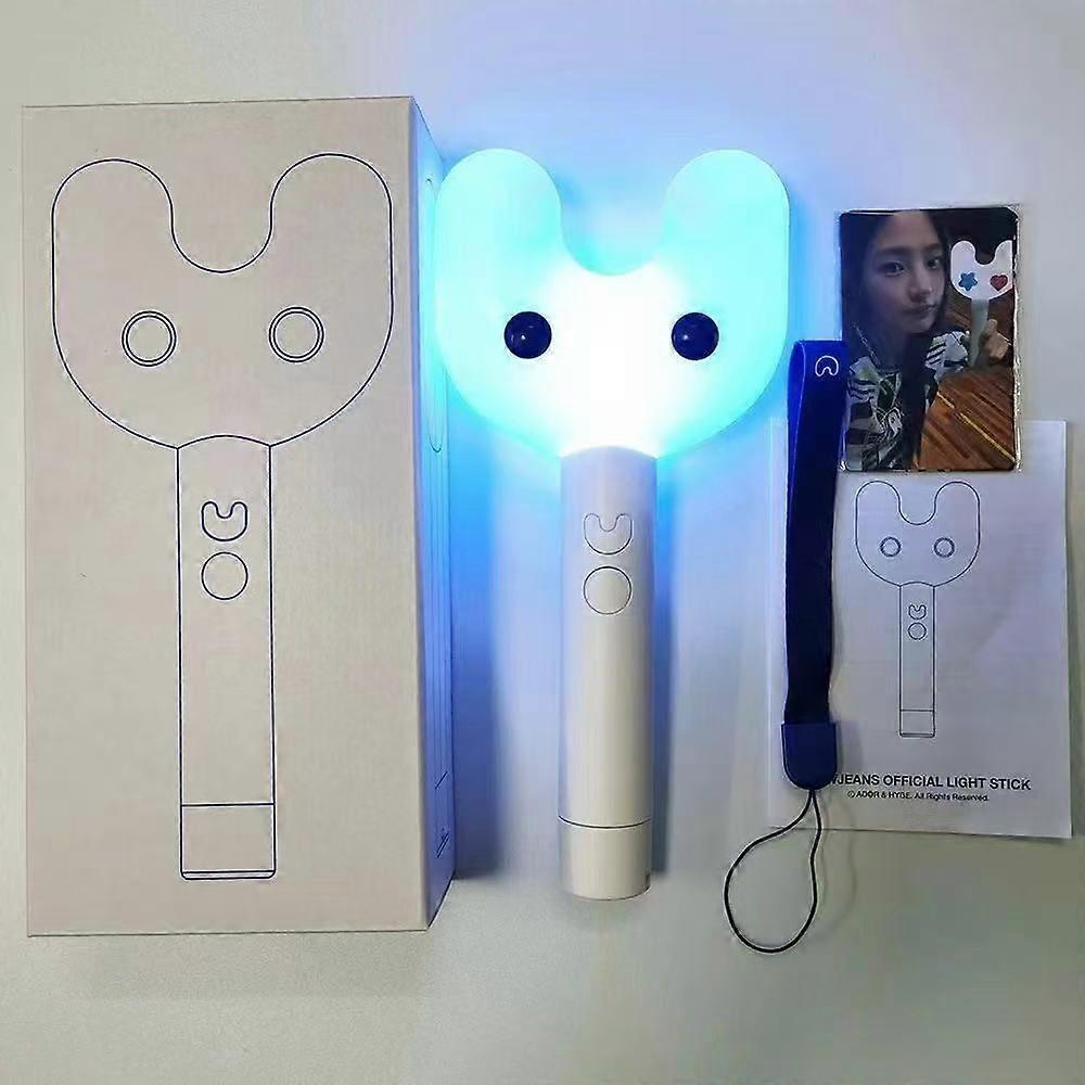 Supporto Fan NewJeans: Bastoncini luminosi, Bacchette luminose, Supporto per concerti