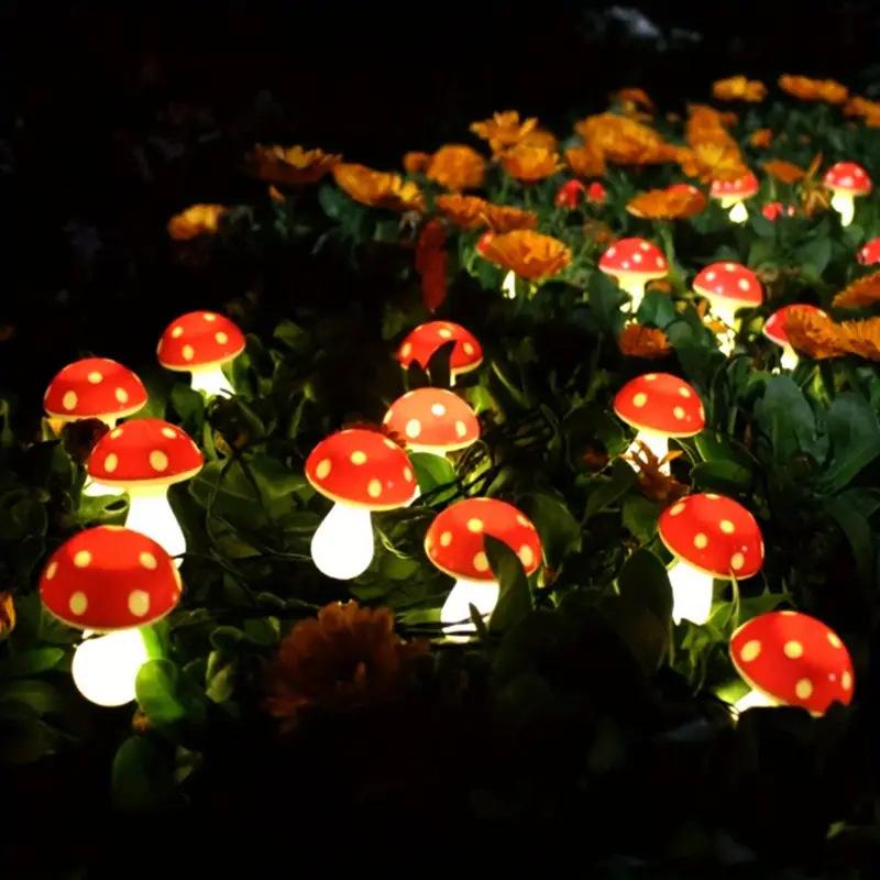 LED Solar Mushroom String Lights for Outdoor Garden and Courtyard Decor