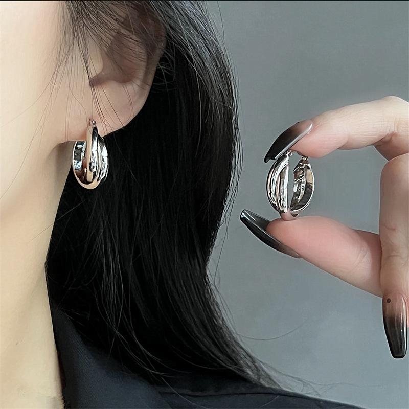 

Сережки з цирконієм One Size