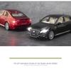 1/32 Toyota Crown Legierung Luxus Limousine Automodell Diecast Metall Spielzeug Hohe Simulation Sound und Licht Rückzug Sammlerstücke Kindergeschenk