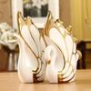 Decorațiuni interioare Mobilier ceramic Lebădă mică sufragerie cadou pentru îndrăgostiți, figurină ornament de nuntă meșteșuguri statuie o pereche de lebede