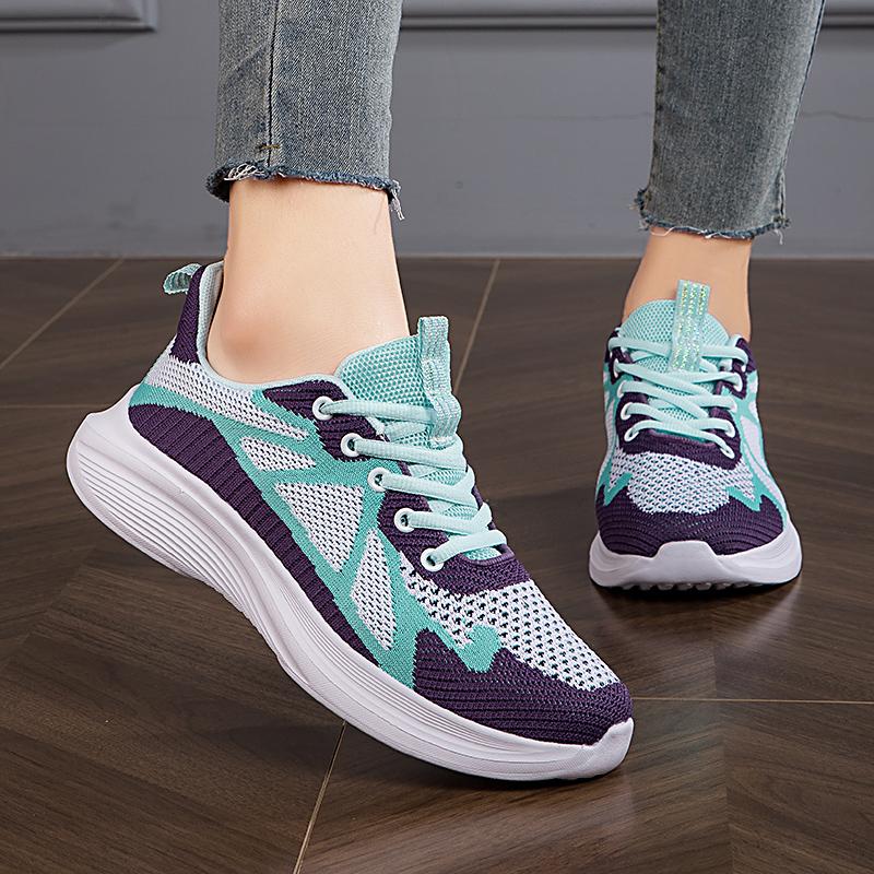Outdoor Running Shoes Women Thick-soled Lightweight Breathable Anti-slip Shoes Women Comfortable Soft Lace-up Sports Shoes Women