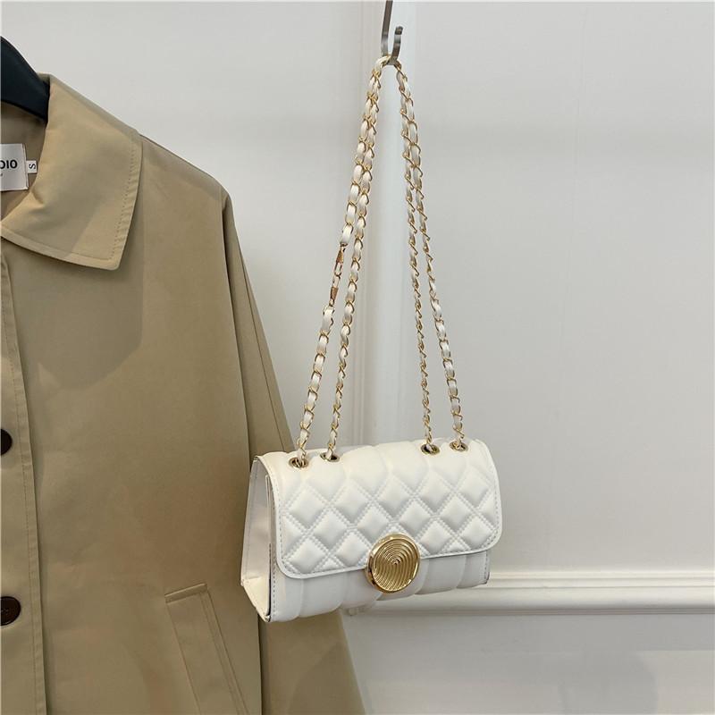 This Year's Popular Small Bag Women's 2025 Four Seasons New Fashion Casual Shoulder Messenger Bag Casual Chain Shoulder Bag