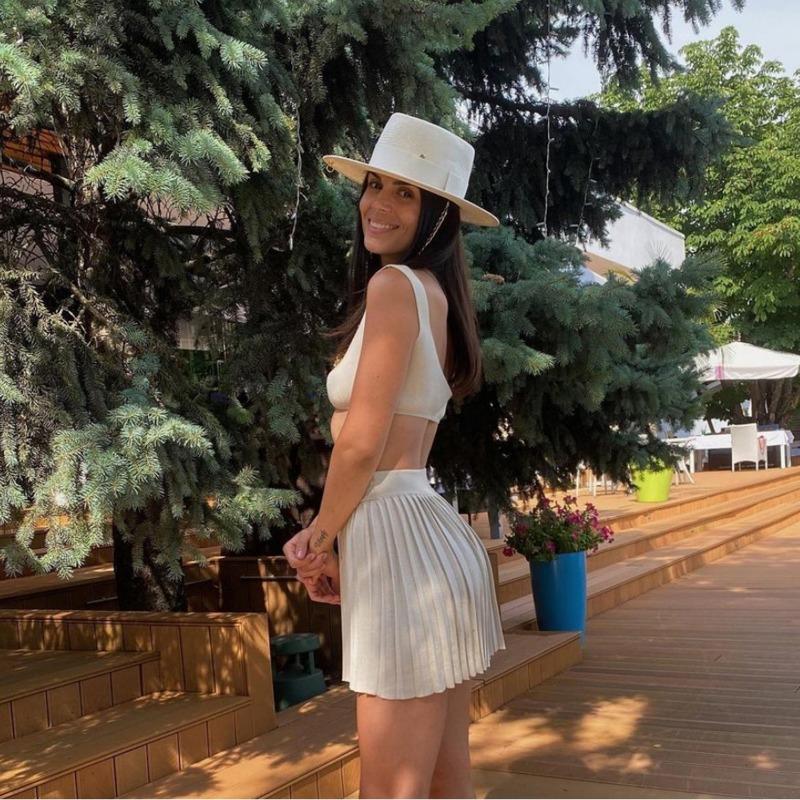 Spring and Summer Women's Woolen Knit Small Bra Pleated Short Skirt Suit