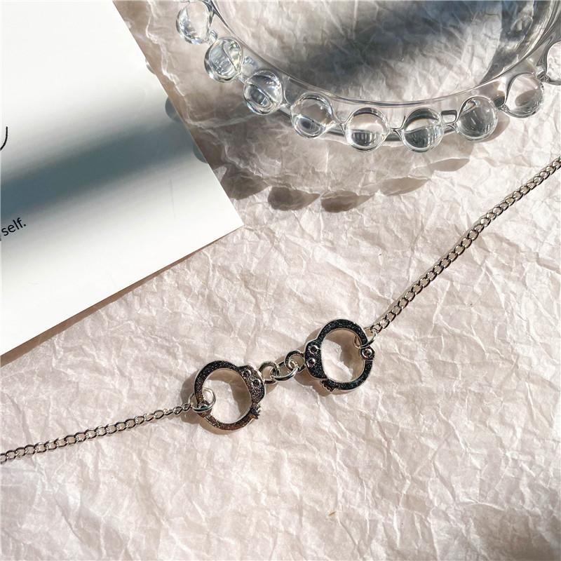 Vintage Design Gun Revolver Pendant Necklace Fashion Retro Geometric Charms Choker Jewelry Party Gift For Women Men