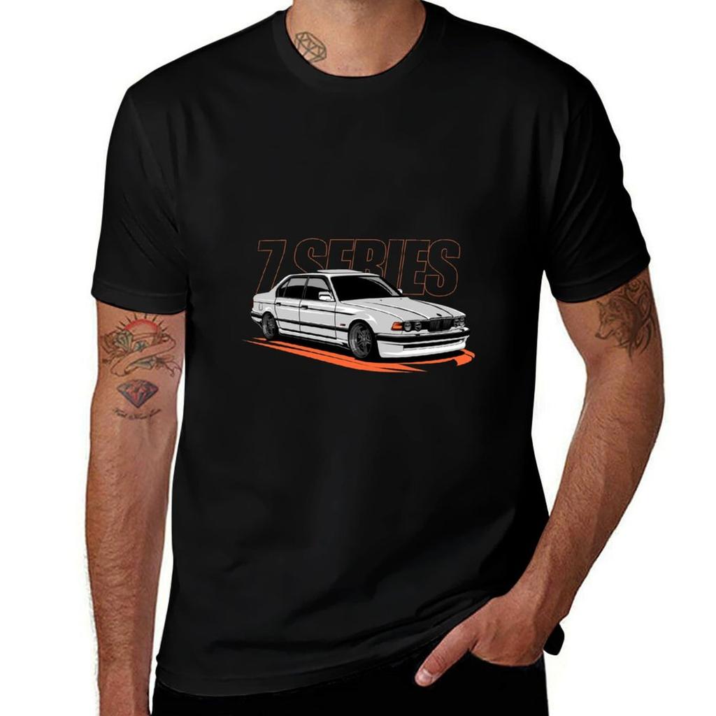 E32 Goldfish Series 7 T-Shirt Simple Graphic Design T-Shirt
