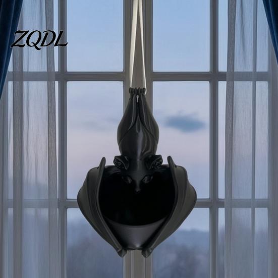 3D Printed Hanging Planter Bat Planter, Gothic Plant Pot, Home Office Desk Decoration Halloween for Trailing Vines, Indoor Outdoor Alternative