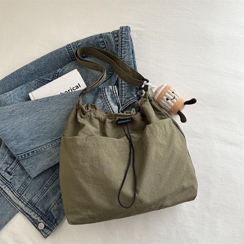 Casual Women's Large Capacity Crossbody Tote Bag with Zipper & Drawstring for Commuting & Sports