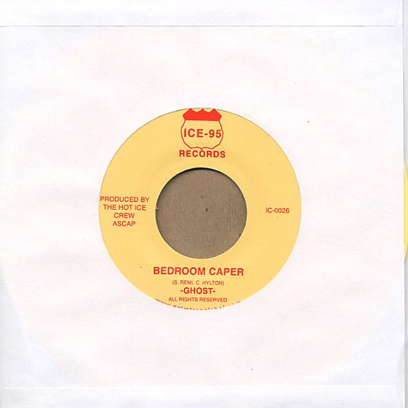 

7inch Record GHOST / THE HOT ICE CREW - Bedroom Caper / Starburst Riddim IC0026 Ice-95 Records Jamaica Reggae, Ska & Dub Used
