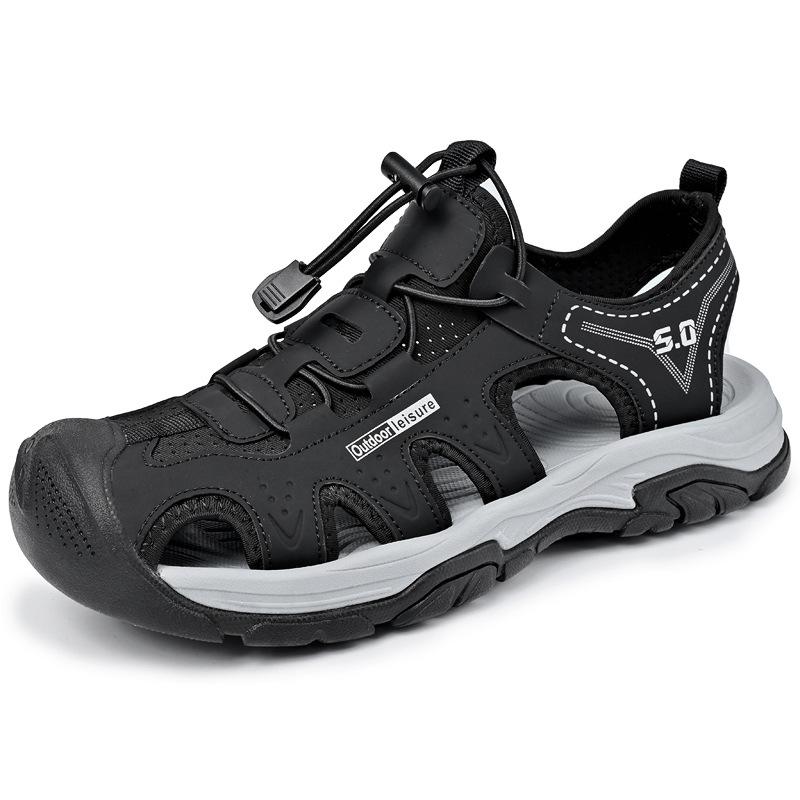 Beach shoes men's 2025 summer men's outdoor leisure hole shoes soft sole non-slip bag head sandals large size men's shoes 46