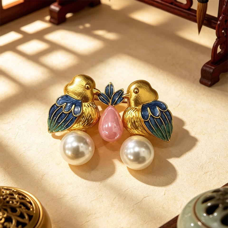 Birds of A Feather Enamel Brooch - Fake Pearl Drop Pendant Pin - Couple's Style Headpiece