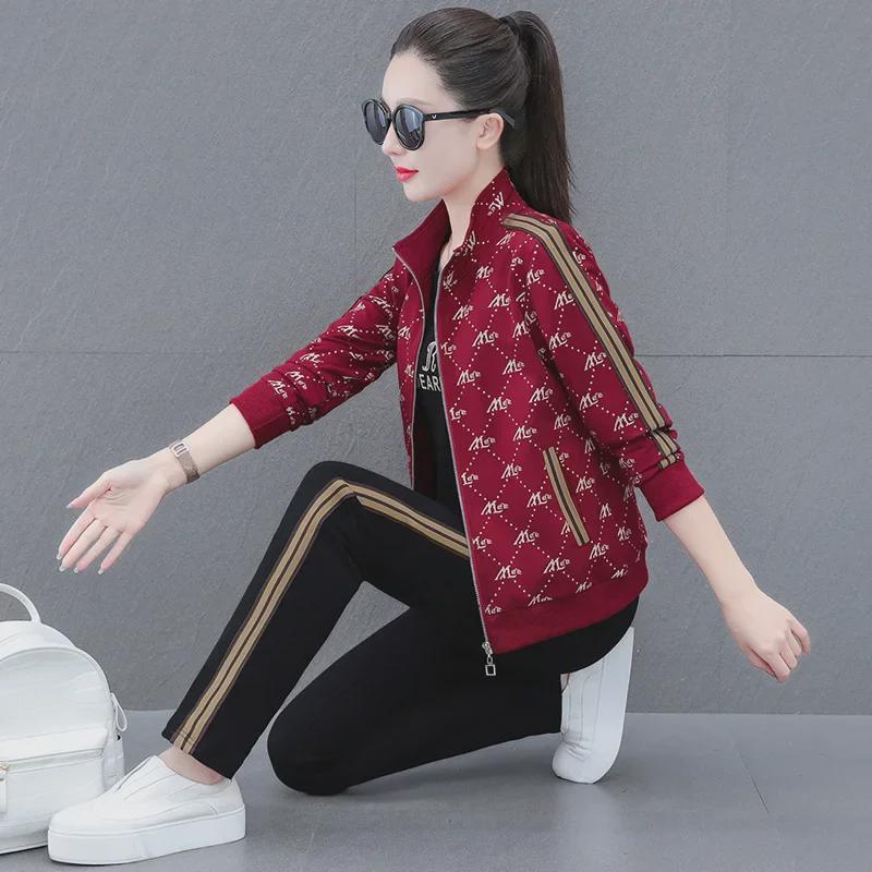 Podzimní 2023 Kontrastní barva Ležérní sportovní souprava pro ženy středního věku: Tištěná mikina a tepláky