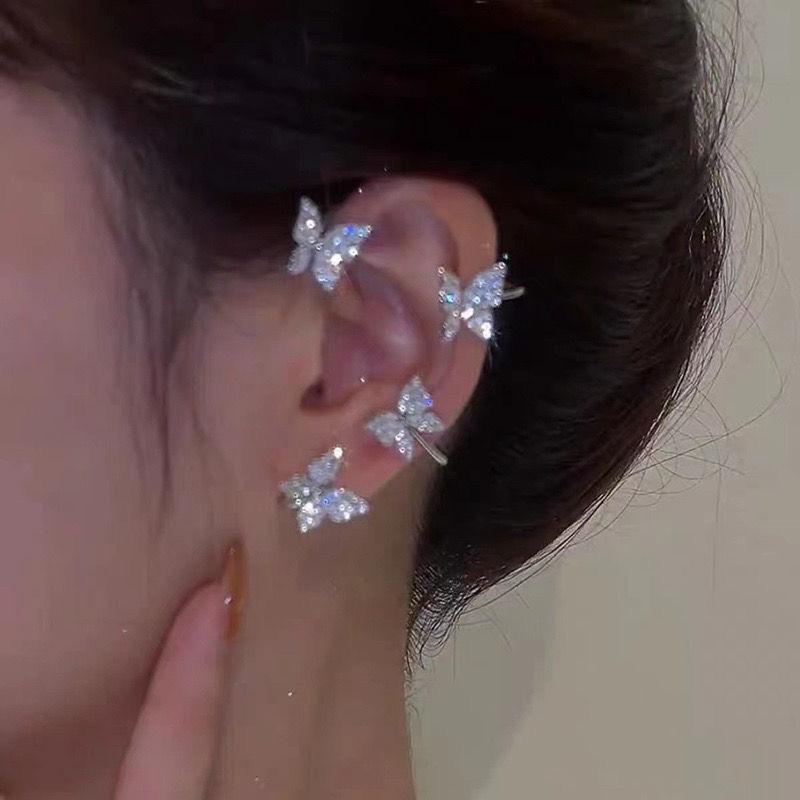 

Butterfly Ear Cuffs for Non-Pierced Ears - Women s Cool Design