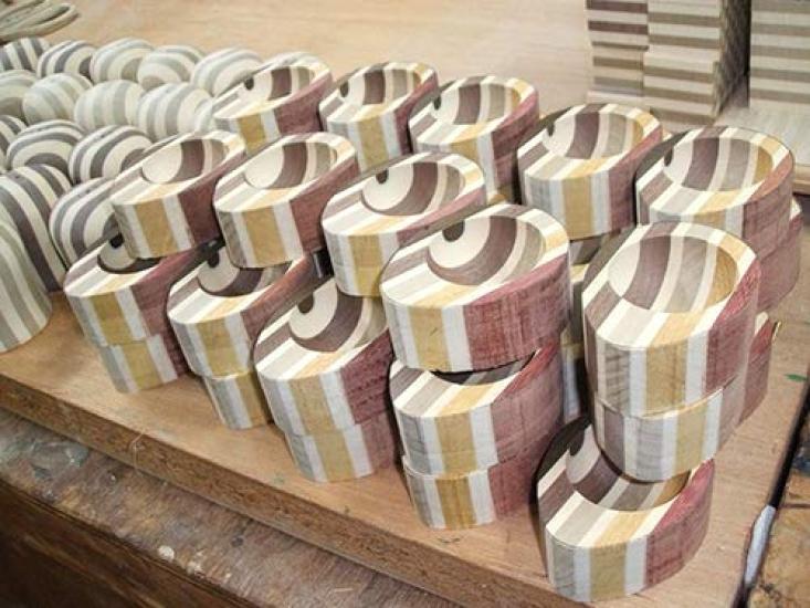 Sakai Sangyo Yosegi Pendant Drop Magnifying 3x Made In Japan Japanese-made Magnifier, Design, Necklace-style Glass, Magnification, Portable,