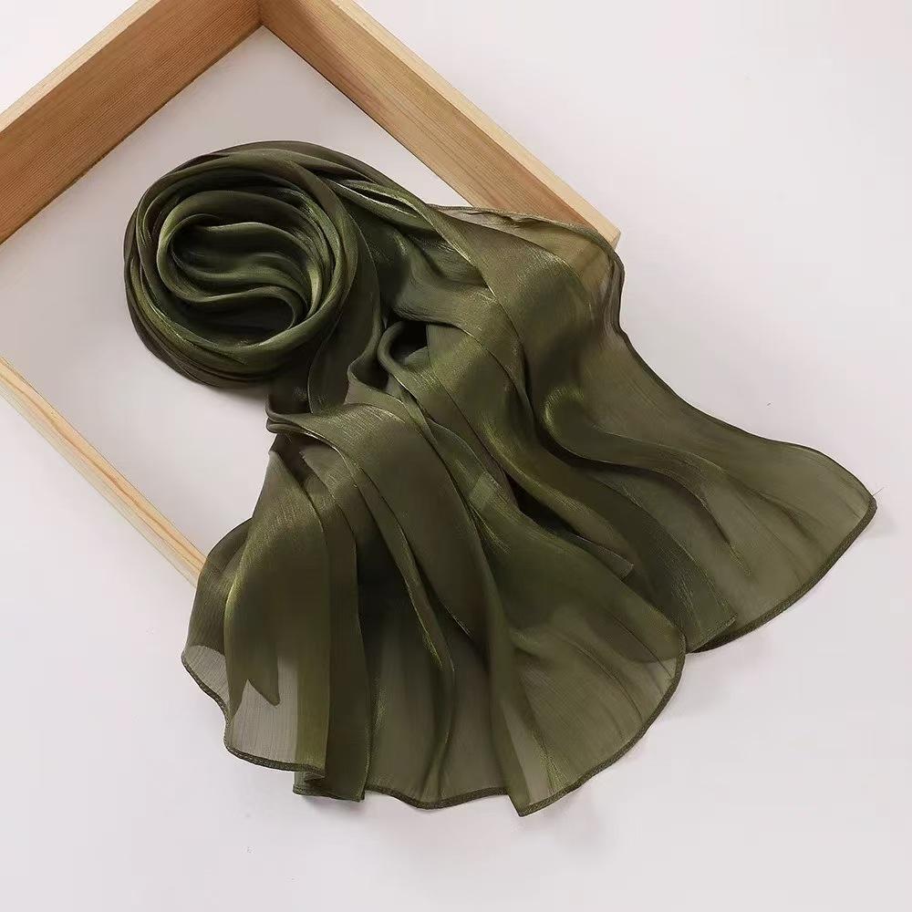 

Solid color island smooth wrinkled silk scarf evening dress wedding bridesmaid satin shawl scarf women s headscarf 170 X 70CM армія зелений колір