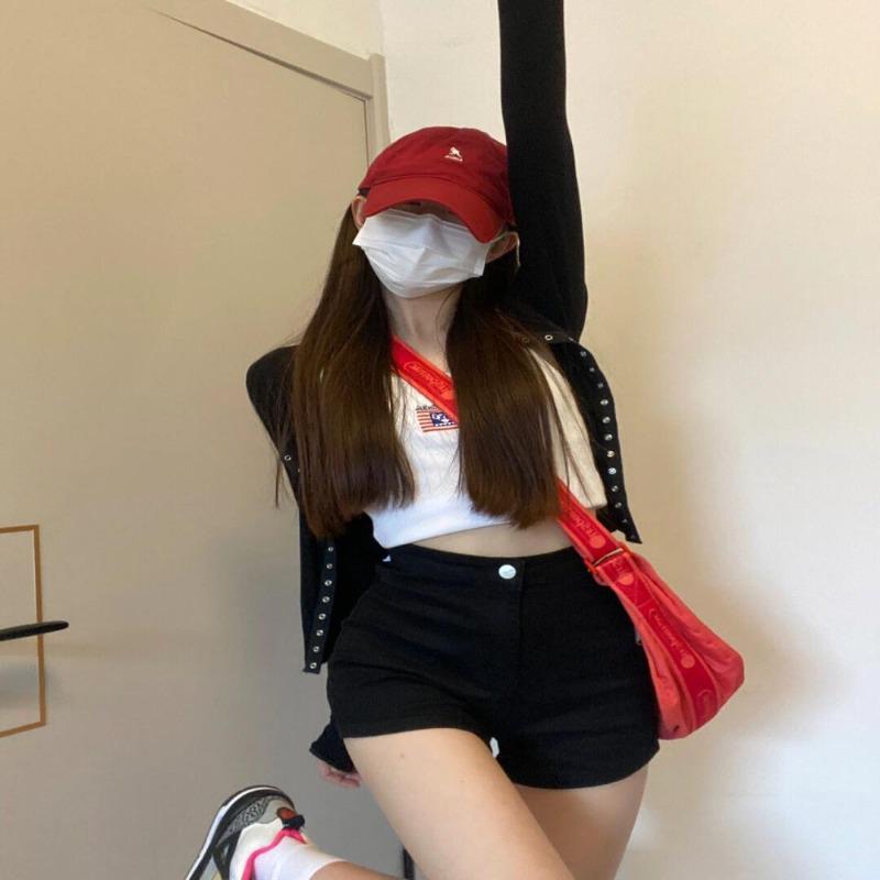 

Женские джинсовые шорты с высокой посадкой черного цвета - Приталенный А-силуэт, Летний стиль, Облегающие суперкороткие хот-пэнтс S: Height 155-165CM (37.5-45kg)