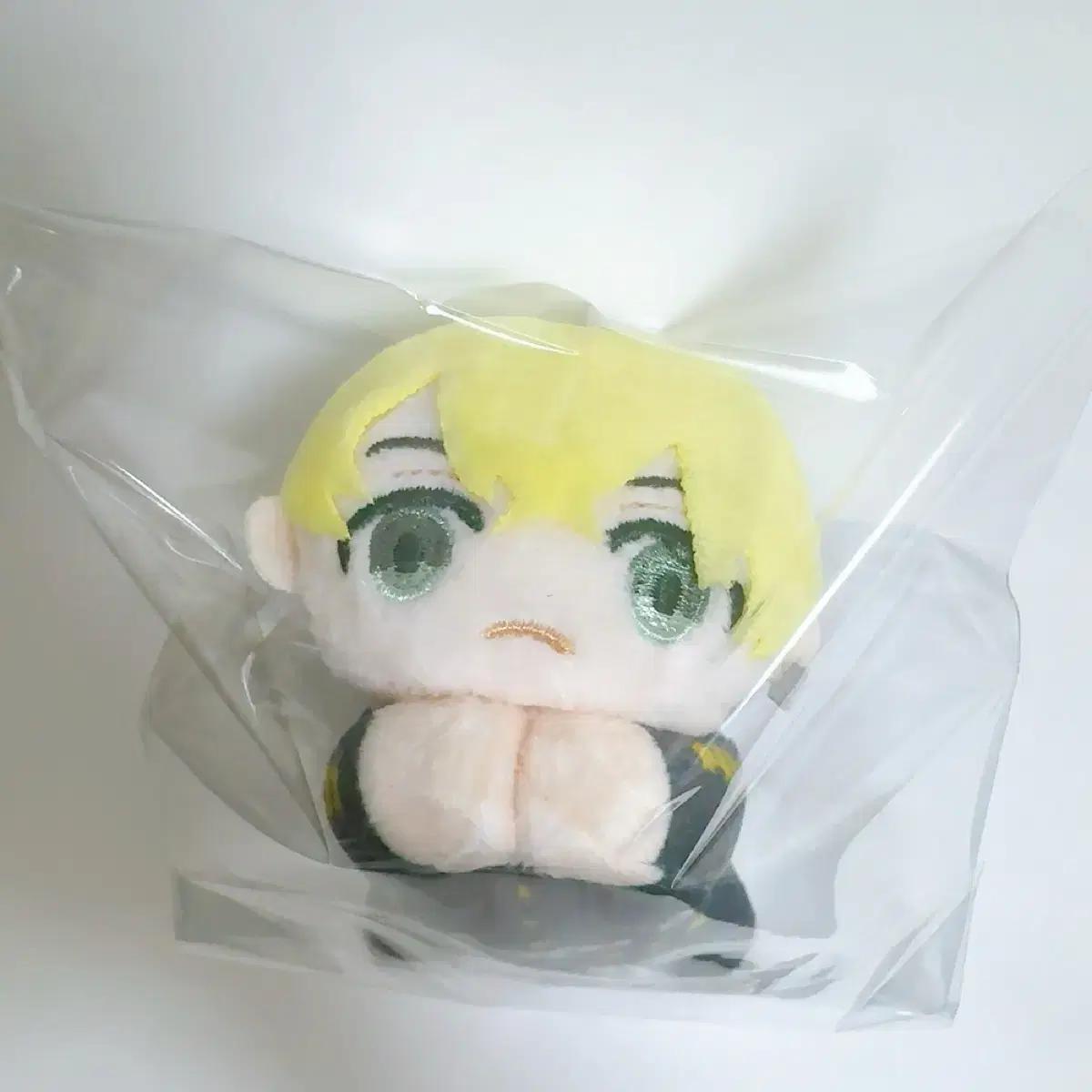 

Токийские Мстители Дори Бэн Чифую Обнимашки Карья