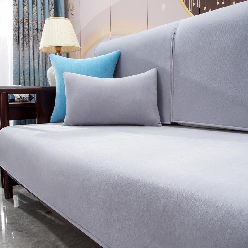 

Four Seasons Universal Non-Slip Chenille Rosewood Sofa Cushion Cover New Chinese Wooden Sofa Accessories 70*70cm