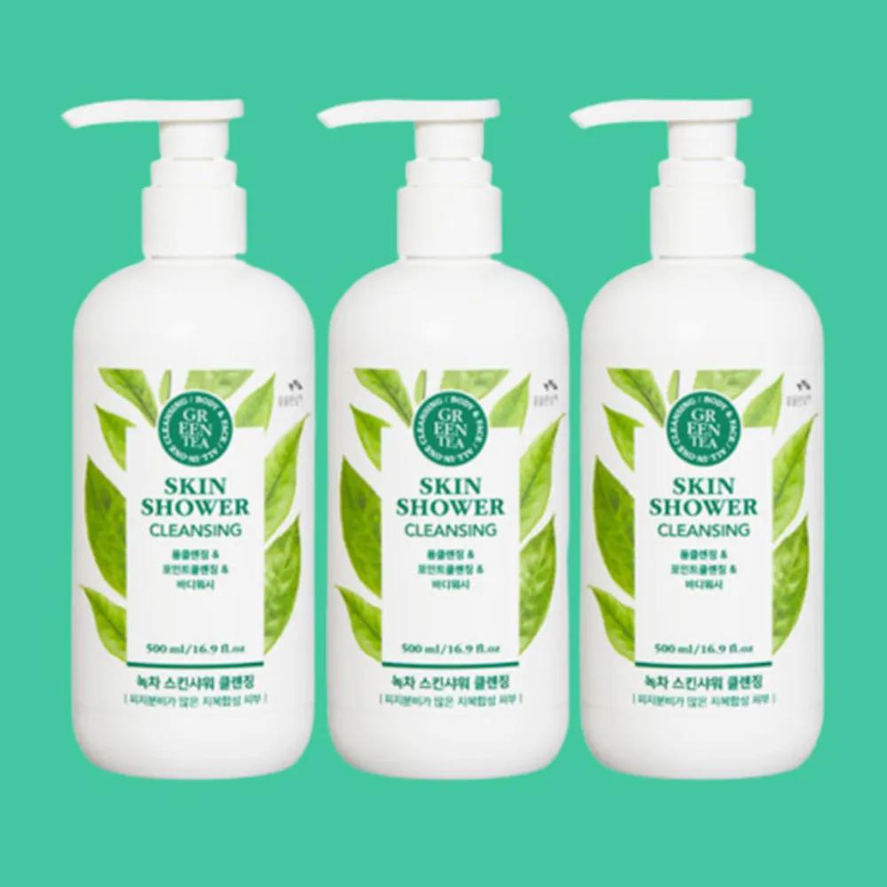 Man Holding Flowers Skin Shower Cleansing Green Tea 500ml x 3 Large Size