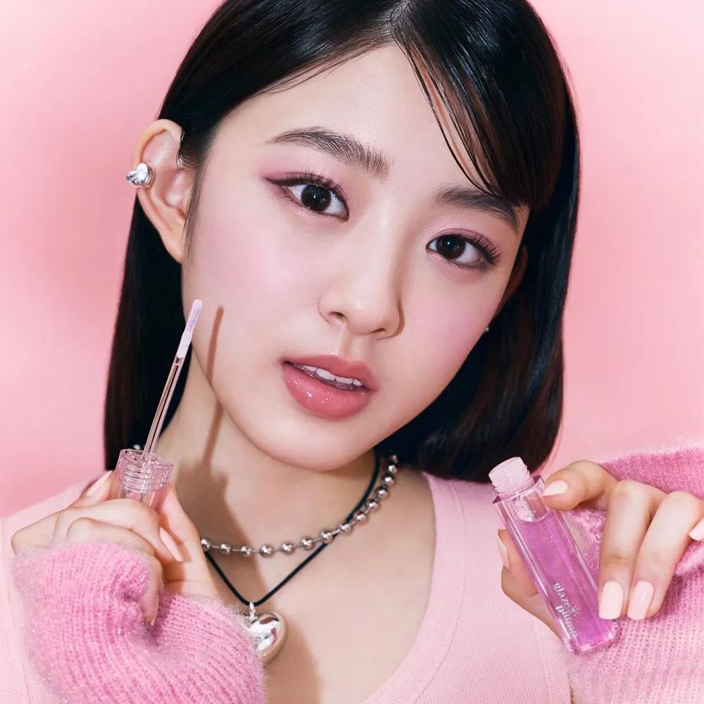 Glaze Plump Gloss 4g / Lip Plumper / Milky Way Pearl Glossy Lip Gloss