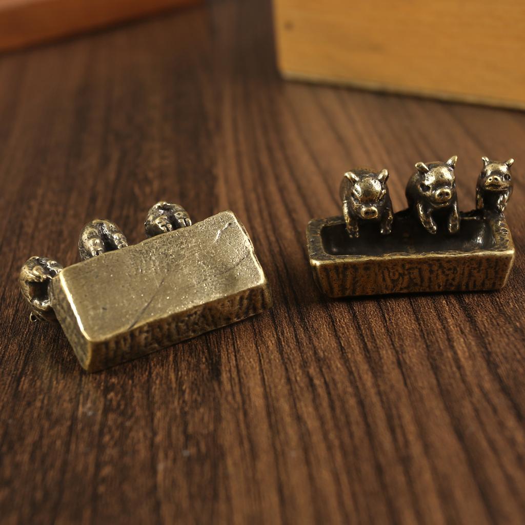 Tang Teng Brass Three Small Pig Trough Retro Sand Turning Process Desktop Small Ornament Tea Pet Crafts Gift Handle