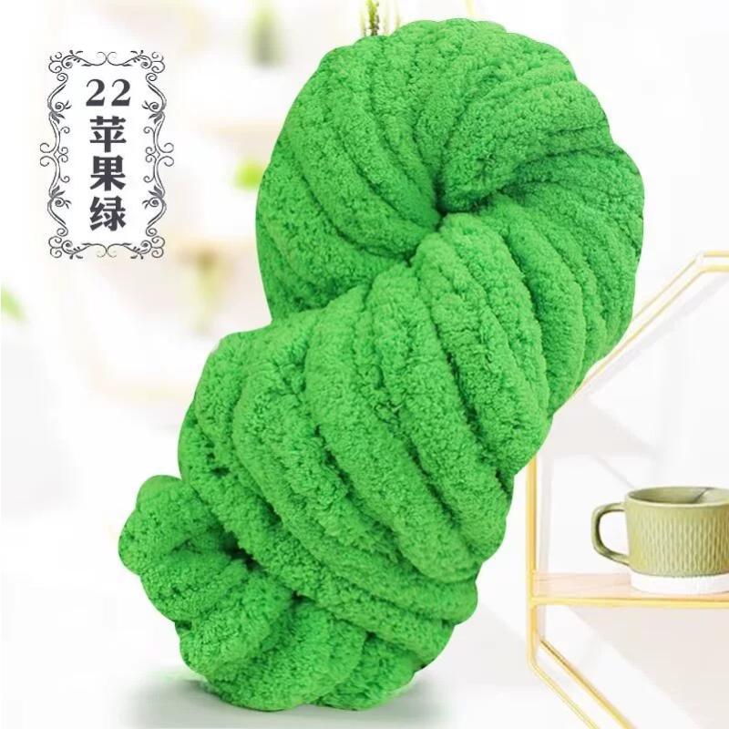 Thick Chenille Yarn for Blankets, Super Soft and Fluffy Giant Chenille-Style Polyester Yarn for Home Decor Projects