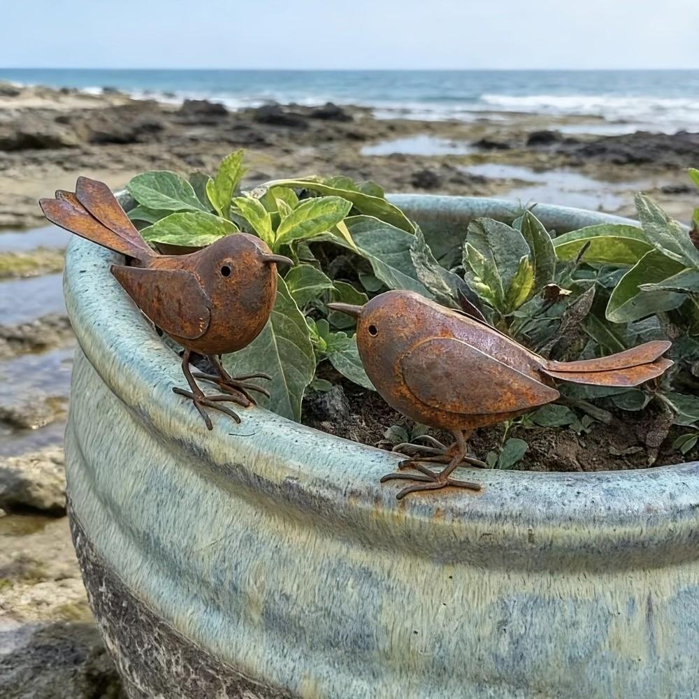 Rustic Metal Bird Sculptures Funny Retro Bird Statue Small Bird Figurine Bird Enthusiasts Gift