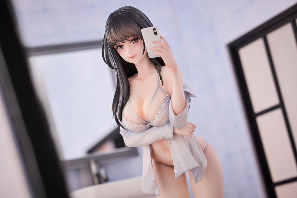 Deluxe Edition Scale PVC ABS Painted Finished Figure of Original Illustration by Hitomio Jyuroku 1/6 & "Selfie Girl"